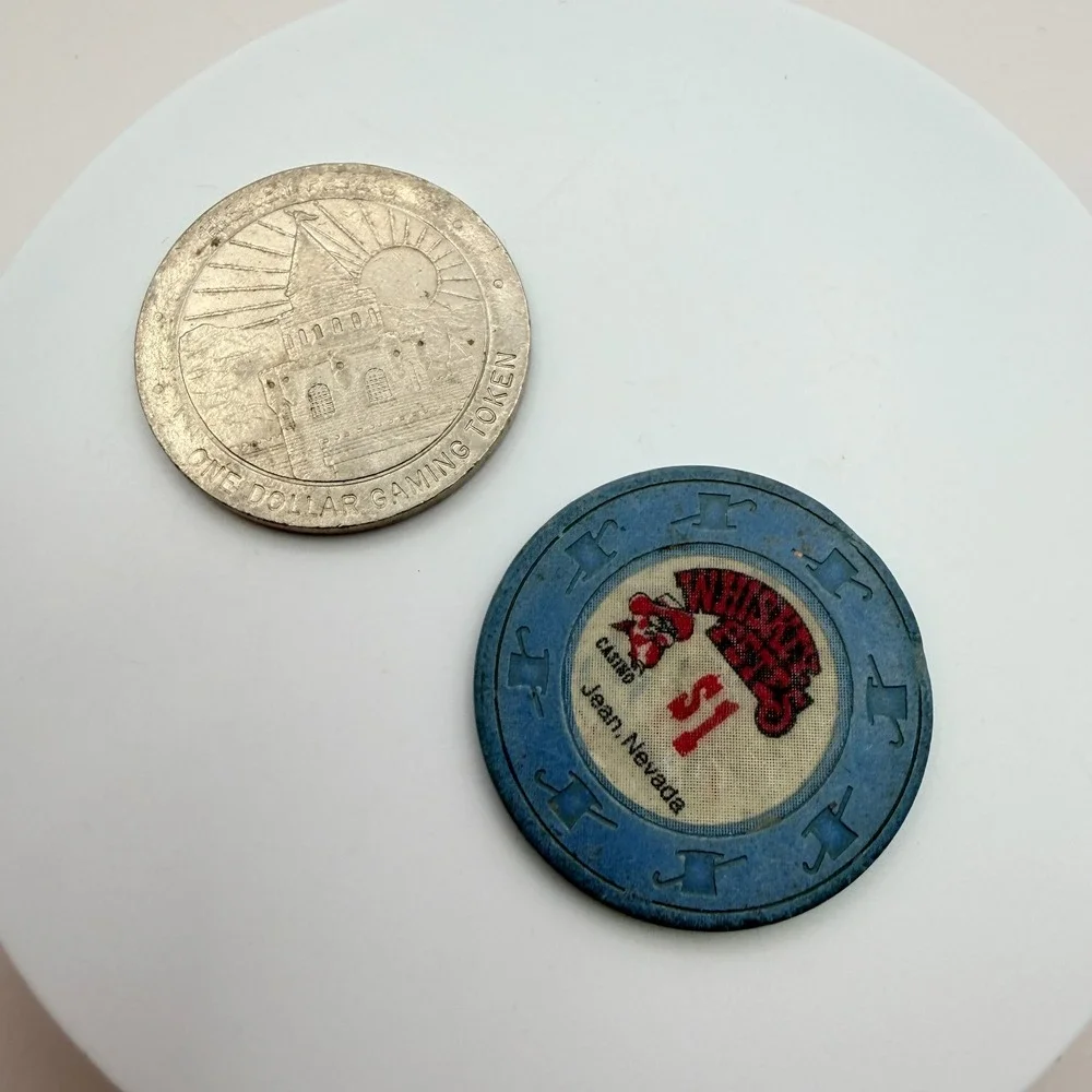 VTG 90s Whiskey Pete's Casino Jean Nevada $1 Gaming Token Blue Poker Chip Set‎